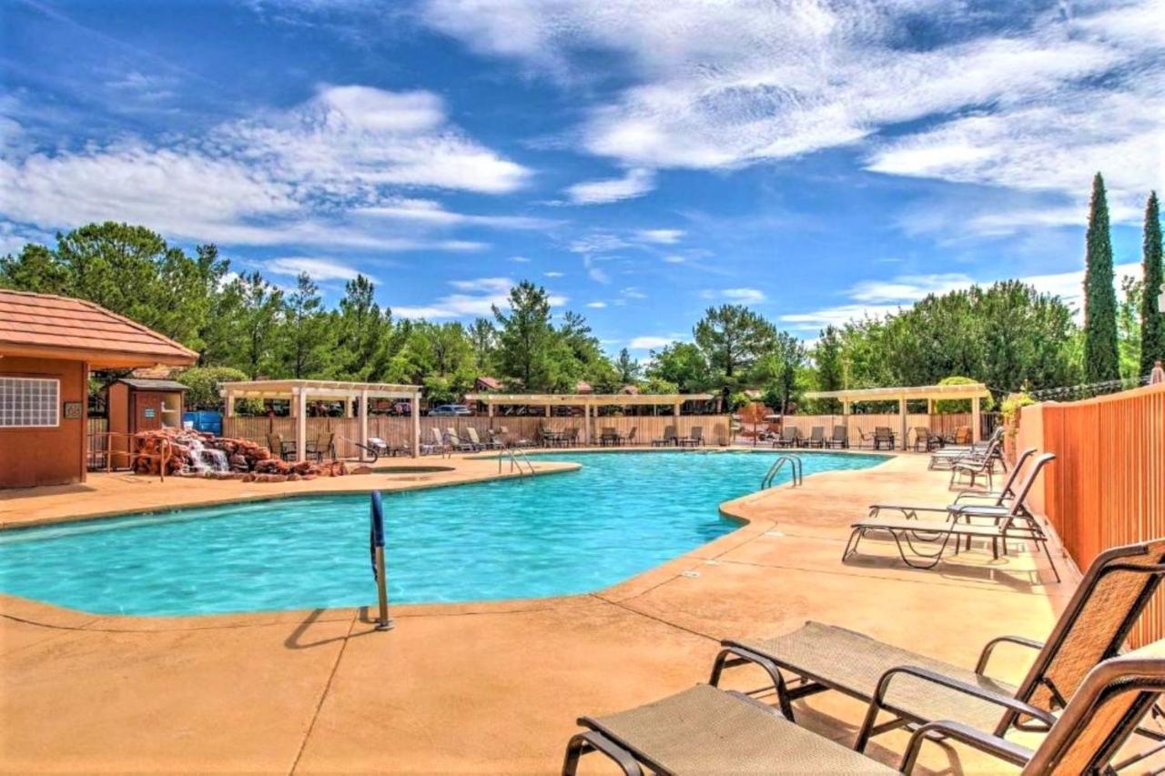 Sedona Pines Resort Zewnętrze zdjęcie The pool at the River's Edge