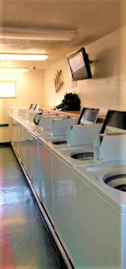 Sedona Pines Resort Zewnętrze zdjęcie Laundry facilities at the station