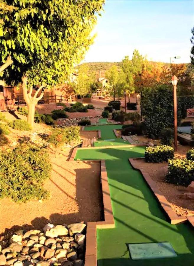 Sedona Pines Resort Zewnętrze zdjęcie The golf course at the Arizona Inn