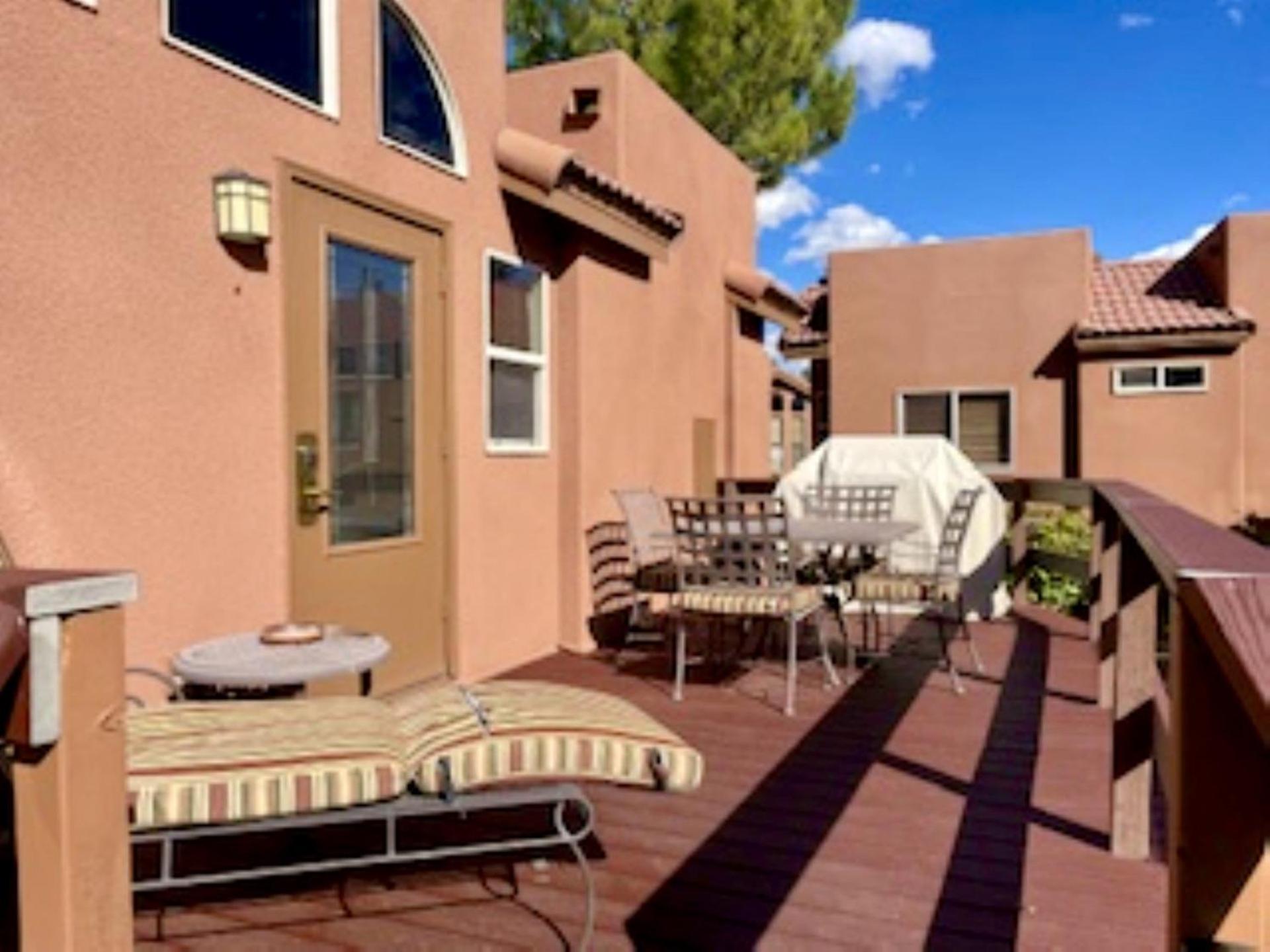 Sedona Pines Resort Zewnętrze zdjęcie A patio